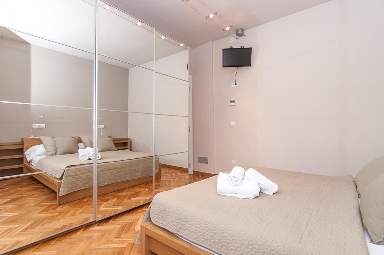 Weflating Diagonal Apartman Barcelona Kültér fotó