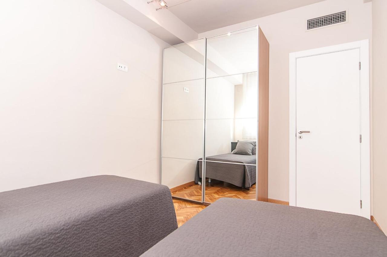 Weflating Diagonal Apartman Barcelona Kültér fotó
