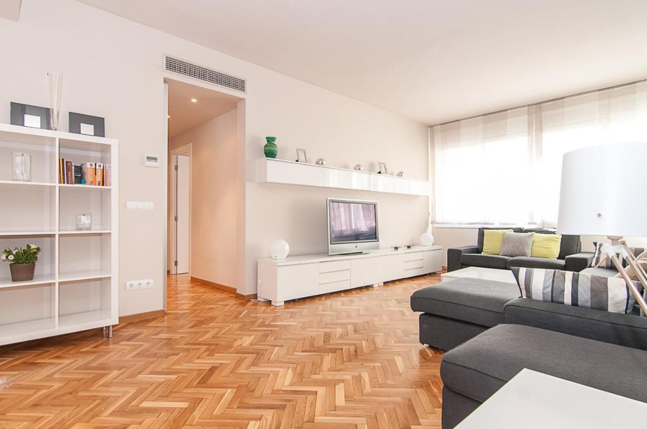 Weflating Diagonal Apartman Barcelona Kültér fotó